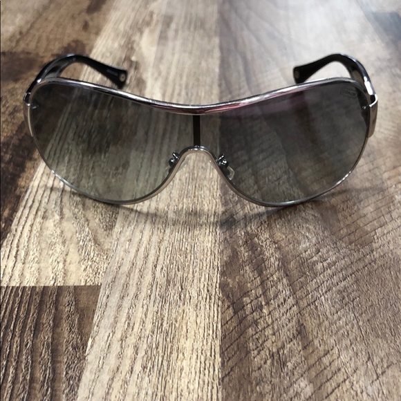 Coach sunglasses - Picture 1 of 4